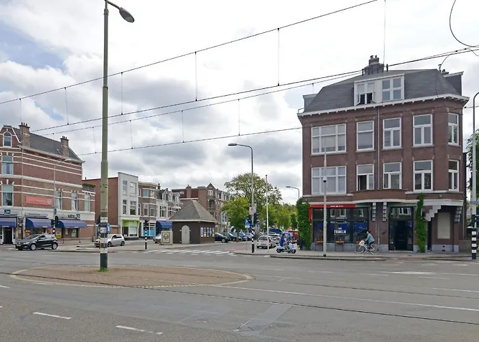 Valkenbos Bed & Breakfast Den Haag